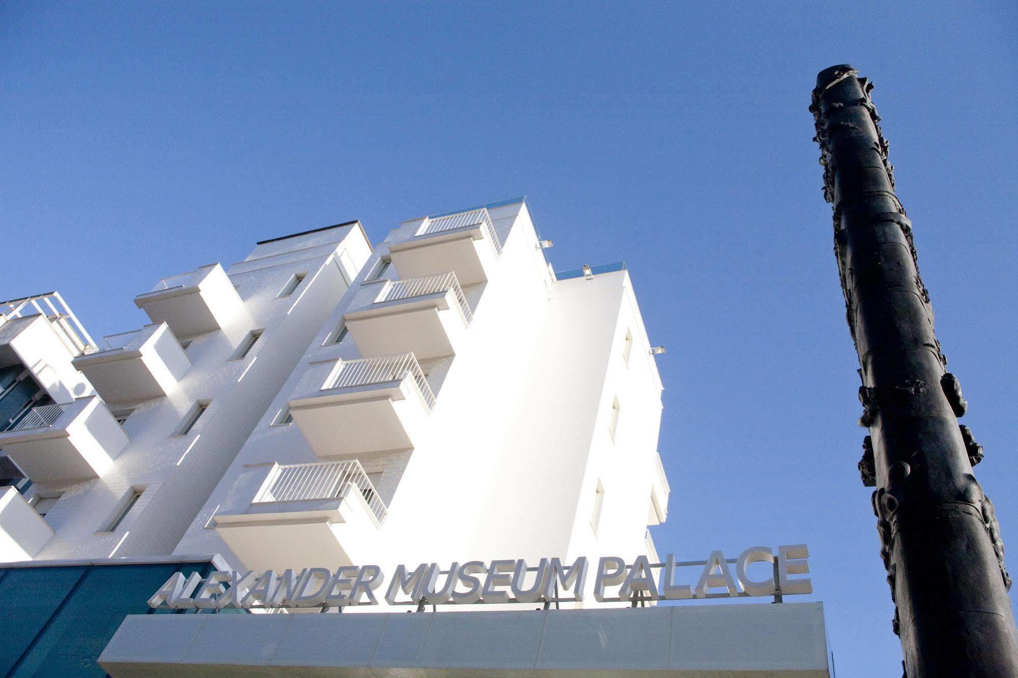 Hotel Alexander Museum Palace Песаро Екстериор снимка